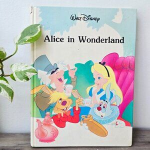 3/$35 🌼 Vintage 1980s Disney’s Alice in Wonderland – Illustrated Hardcover